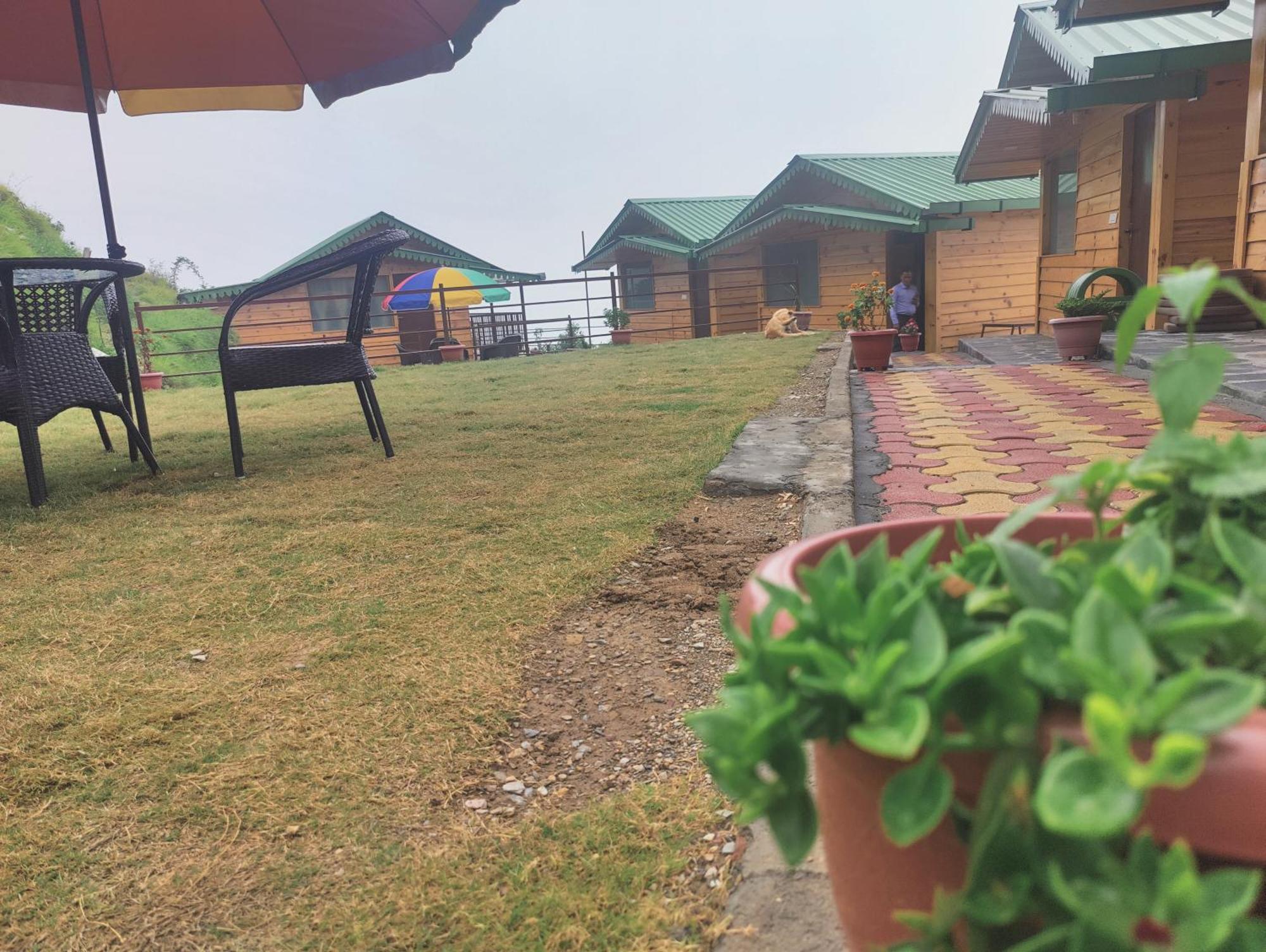 Resort Laserene The *