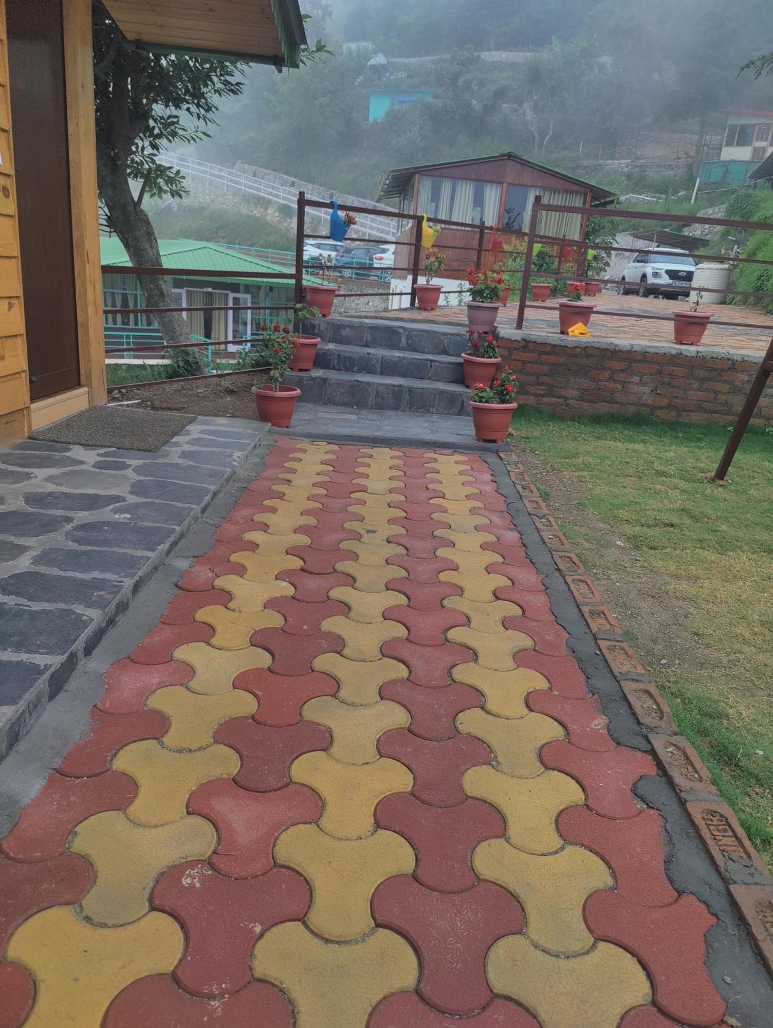 Laserene The * Nainital